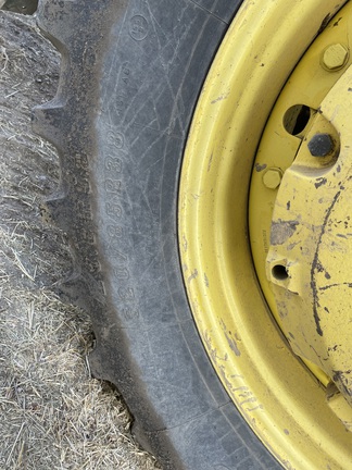 2010 John Deere 7330 Tractor