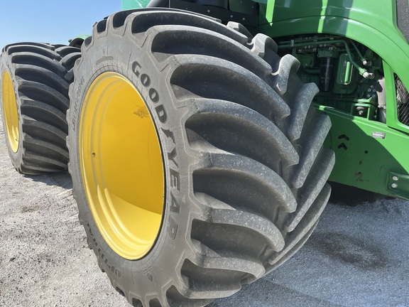2013 John Deere 9510R Tractor 4WD