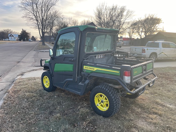 2022 John Deere XUV 835R ATV