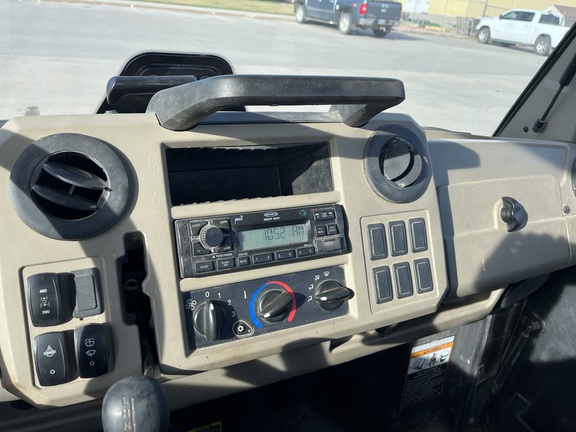 2022 John Deere XUV 835R ATV