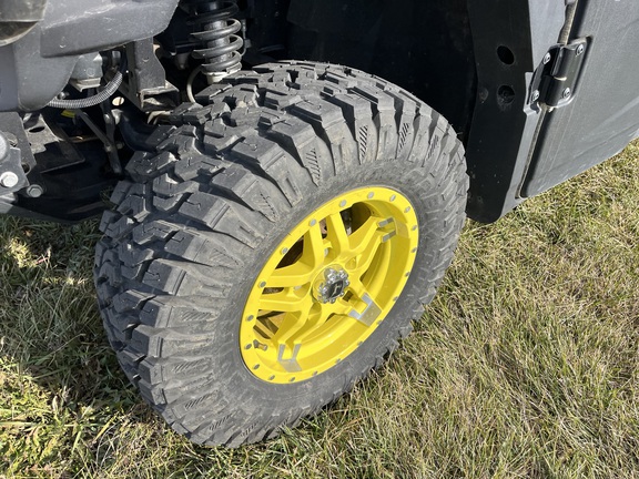 2022 John Deere XUV 835R ATV