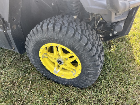 2022 John Deere XUV 835R ATV