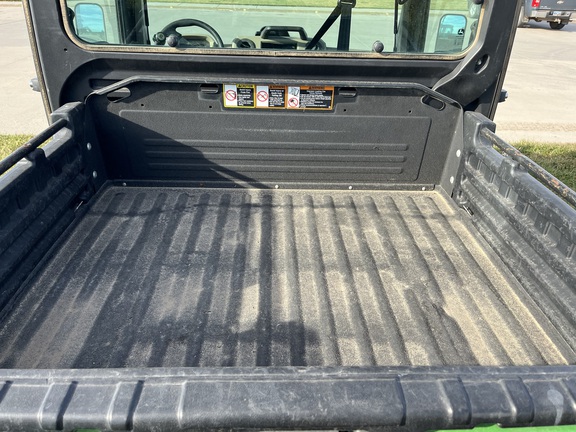 2022 John Deere XUV 835R ATV