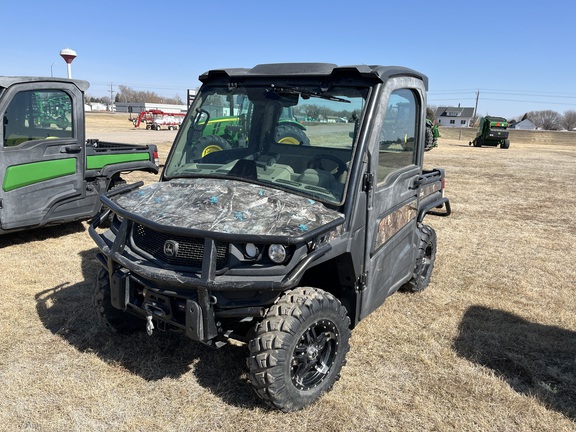 2021 John Deere XUV 835R ATV