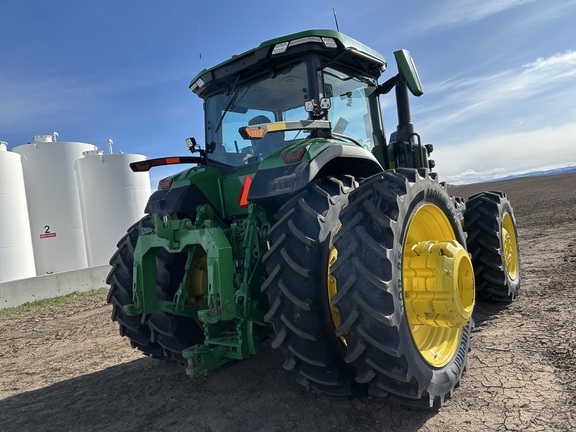2022 John Deere 8R 340 Tractor