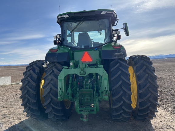 2022 John Deere 8R 340 Tractor