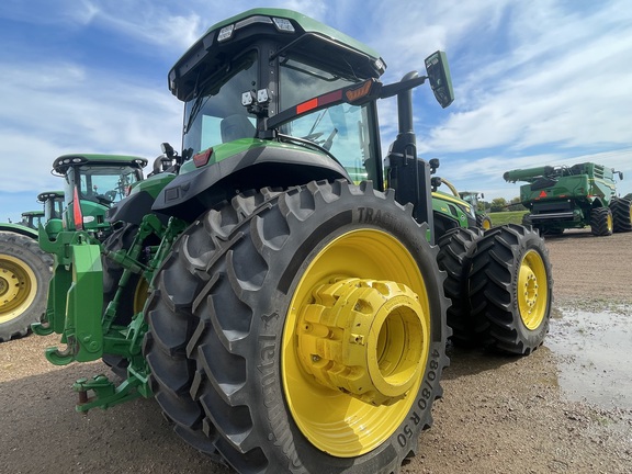 2022 John Deere 8R 340 Tractor