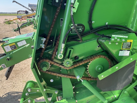 2021 John Deere 560M Baler/Round