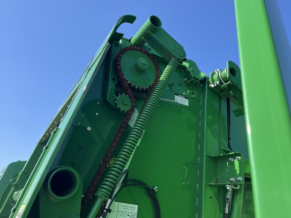 2021 John Deere 560M Baler/Round
