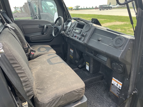 2023 John Deere XUV 835M ATV