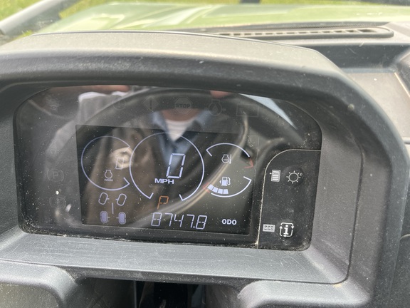 2023 John Deere XUV 835M ATV