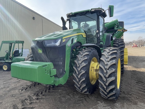 2024 John Deere 8R 370 Tractor