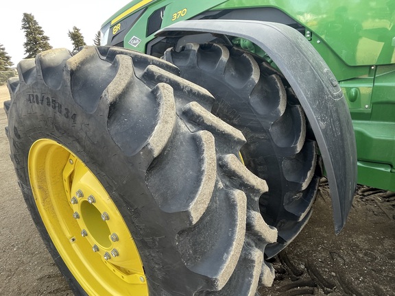 2024 John Deere 8R 370 Tractor