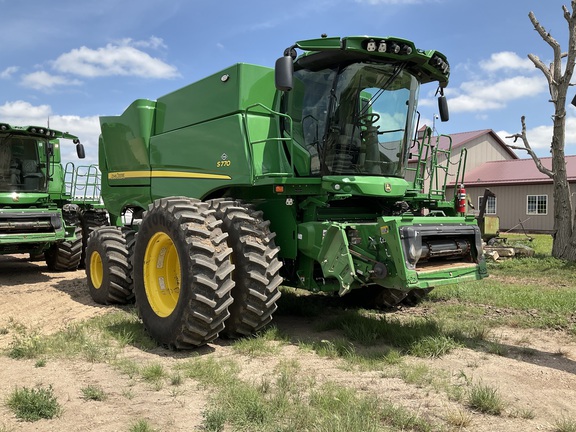 2024 John Deere S770 Combine