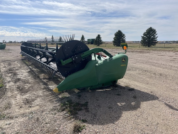2016 John Deere 635FD Header Combine