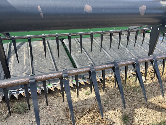 2016 John Deere 635FD Header Combine