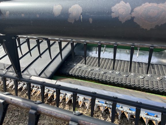 2016 John Deere 635FD Header Combine