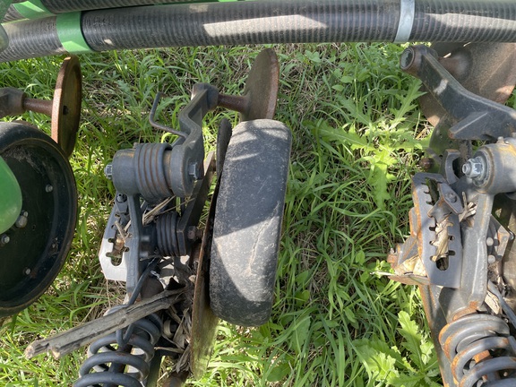 2016 John Deere 1890 Air Seeder