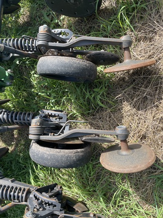 2016 John Deere 1890 Air Seeder