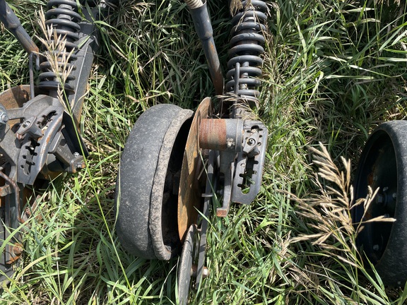 2016 John Deere 1890 Air Seeder