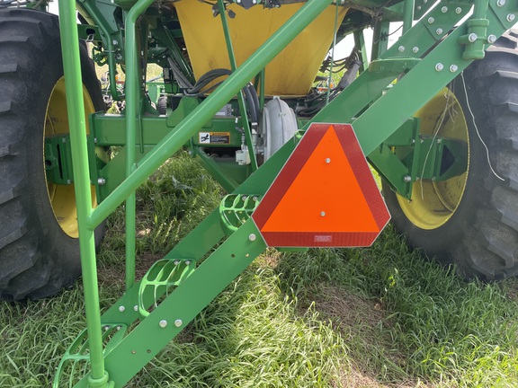 2016 John Deere 1890 Air Seeder