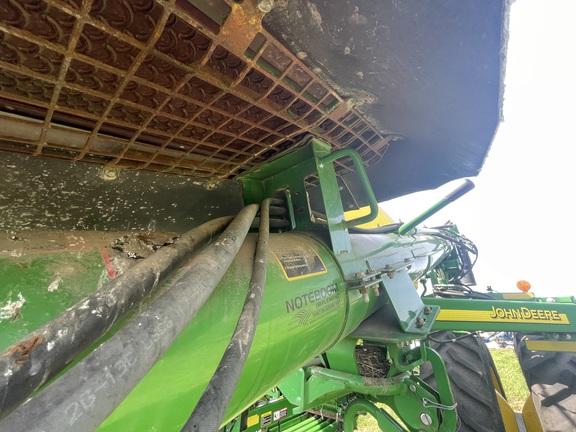 2016 John Deere 1890 Air Seeder