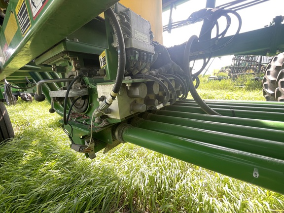 2016 John Deere 1890 Air Seeder