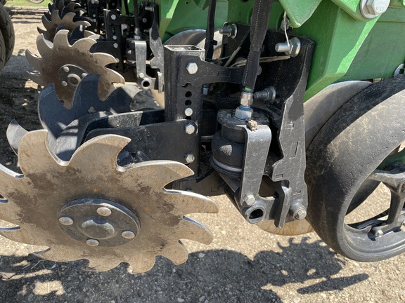 2022 John Deere DB60 Planter