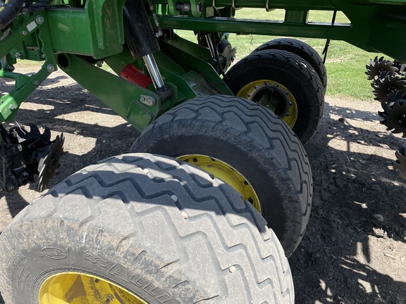 2022 John Deere DB60 Planter