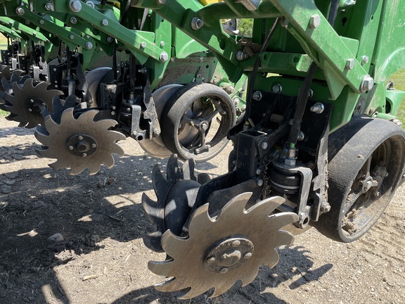 2022 John Deere DB60 Planter
