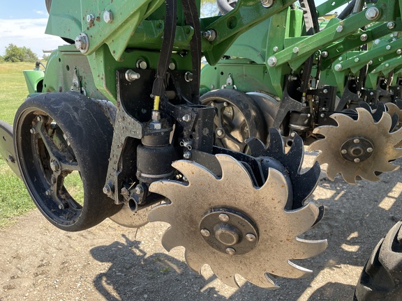 2022 John Deere DB60 Planter