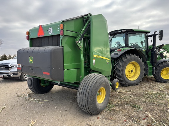 2023 John Deere 560M Baler/Round