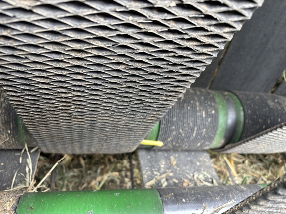 2023 John Deere 560M Baler/Round