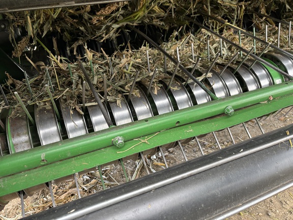 2023 John Deere 560M Baler/Round