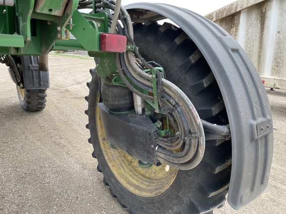 2016 John Deere R4038 Sprayer/High Clearance