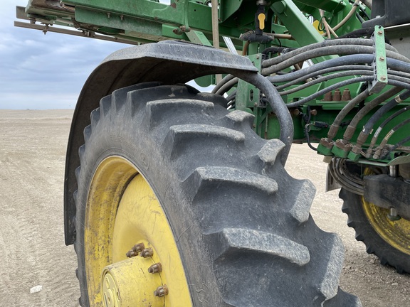 2016 John Deere R4038 Sprayer/High Clearance