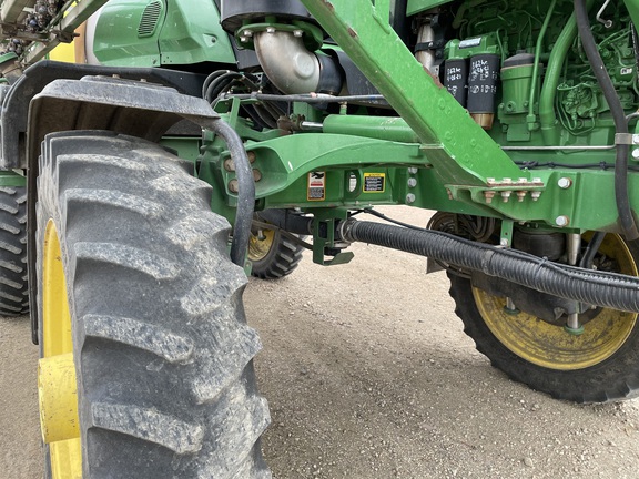 2016 John Deere R4038 Sprayer/High Clearance