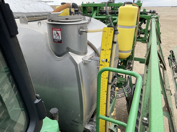 2016 John Deere R4038 Sprayer/High Clearance