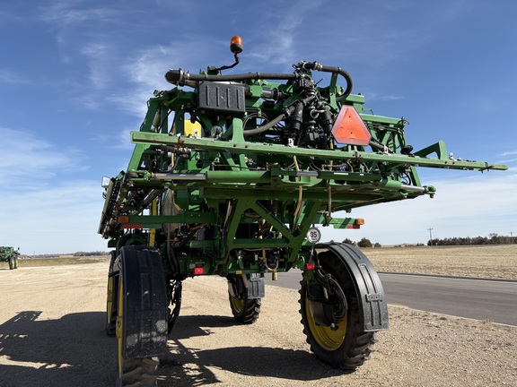 2016 John Deere R4038 Sprayer/High Clearance