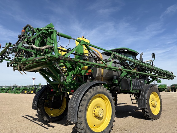 2016 John Deere R4038 Sprayer/High Clearance