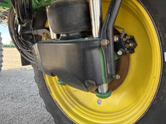 2016 John Deere R4038 Sprayer/High Clearance