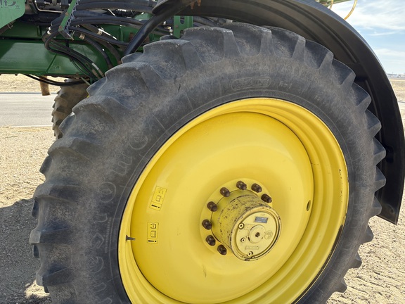 2016 John Deere R4038 Sprayer/High Clearance