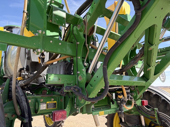 2016 John Deere R4038 Sprayer/High Clearance