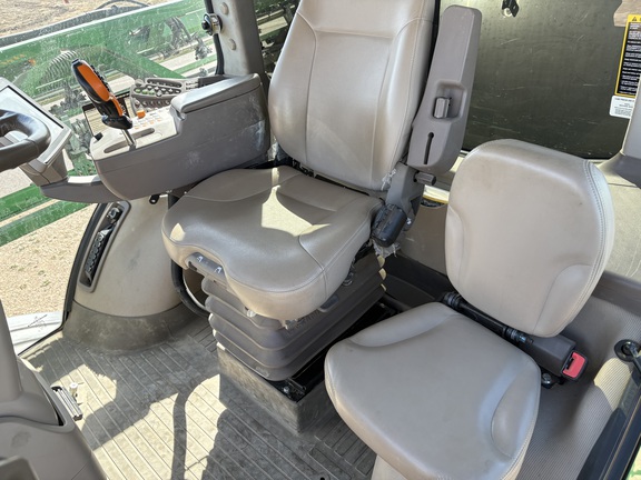 2016 John Deere R4038 Sprayer/High Clearance