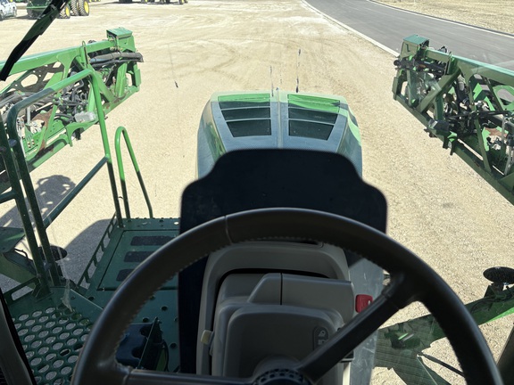 2016 John Deere R4038 Sprayer/High Clearance