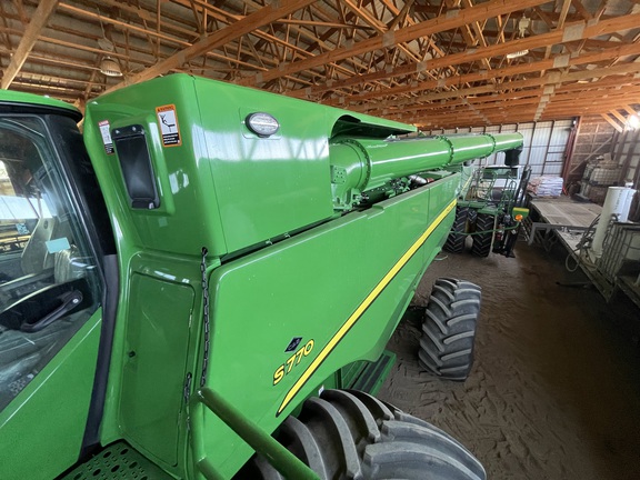 2023 John Deere S770 Combine