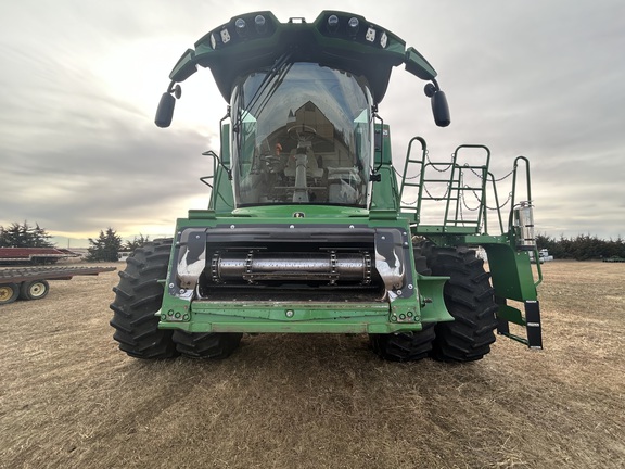 2023 John Deere S770 Combine