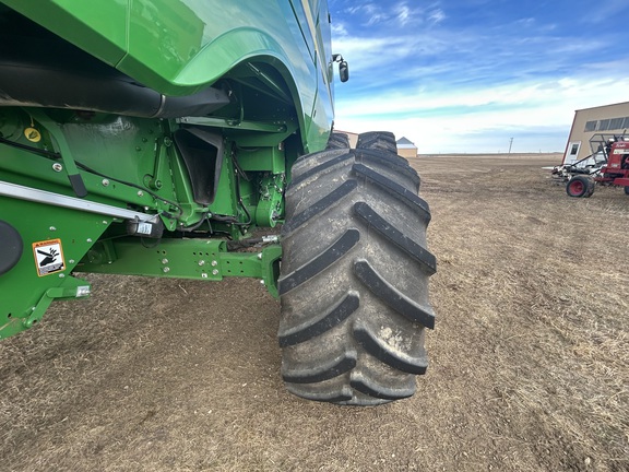 2023 John Deere S770 Combine