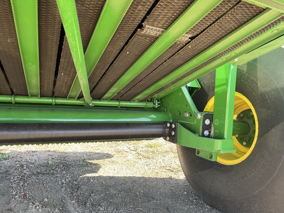 2024 John Deere 561M Baler/Round