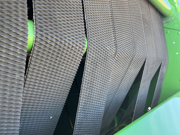 2024 John Deere 561M Baler/Round